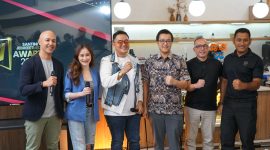 cara Preskon Santini JebreeetMedia Awards 2023 di Pasti Bisa Coffee & Roastery Jakarta, Senin (26/08). Foto : Jebret Media