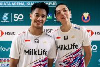 Dejan Ferdinansyah/Gloria Emanuelle Widjaja yang ditempatkan sebagai unggulan 5 Malaysia Open 2025, tumbang ditangan Hiroki Midorikawa/Natsu Saito (Jepang) 17-21, 17-21 di babak 16 besar Malaysia Open 2025