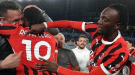 Selebrasi Pemain AC Milan setelah menaklukan Inter dengan skor 3-2 pada piala super italia. Foto : AC Milan