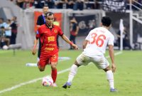 Pemain Persija, Riko SImanjuntak saat melawan Persis Solo. Foto : SAT