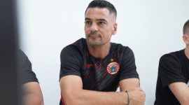 Pelatih Persija, Carlos Pena. Foto : Persija