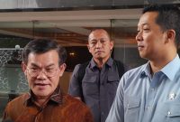 Wamenpora Taufik hidayat dan Deputi Bidang Pelayanan Kepemudaan Kemenpora Yohan, usai Rapat Koordinasi Lintas Sektor Pelayanan Kepemudaan.