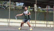  Petenis Narendra Zahin Nurrachmad maju ke babak perempat final Sirkuit Nasional Junior Piala Rektor Universitas Ngudi Waluyo Ungaran, Jawa Tengah,  Kamis 9 Juli 2026. Foto : ist