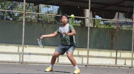  Petenis Narendra Zahin Nurrachmad maju ke babak perempat final Sirkuit Nasional Junior Piala Rektor Universitas Ngudi Waluyo Ungaran, Jawa Tengah,  Kamis 9 Juli 2026. Foto : ist